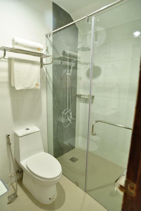 Hotel Formosa Daet ภายนอก รูปภาพ